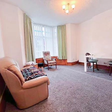 Suitespot Serviced Apartments Blackpool Esterno foto
