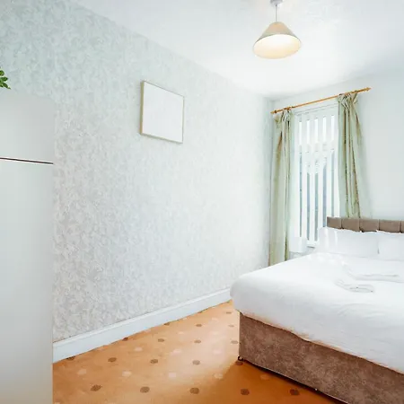 Suitespot Serviced Apartments Blackpool Esterno foto
